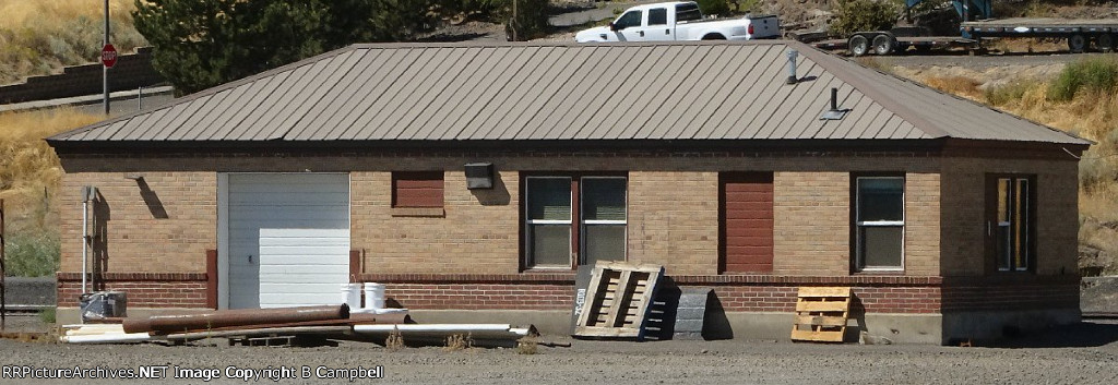 Connell Amtrak / AMTK Station - BNSF Work Shed